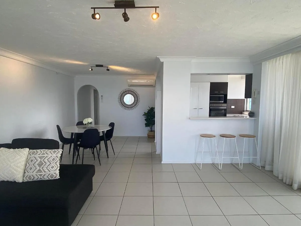 Hi Surf Beachfront Resort Apartments Gold Coast Aparthotel