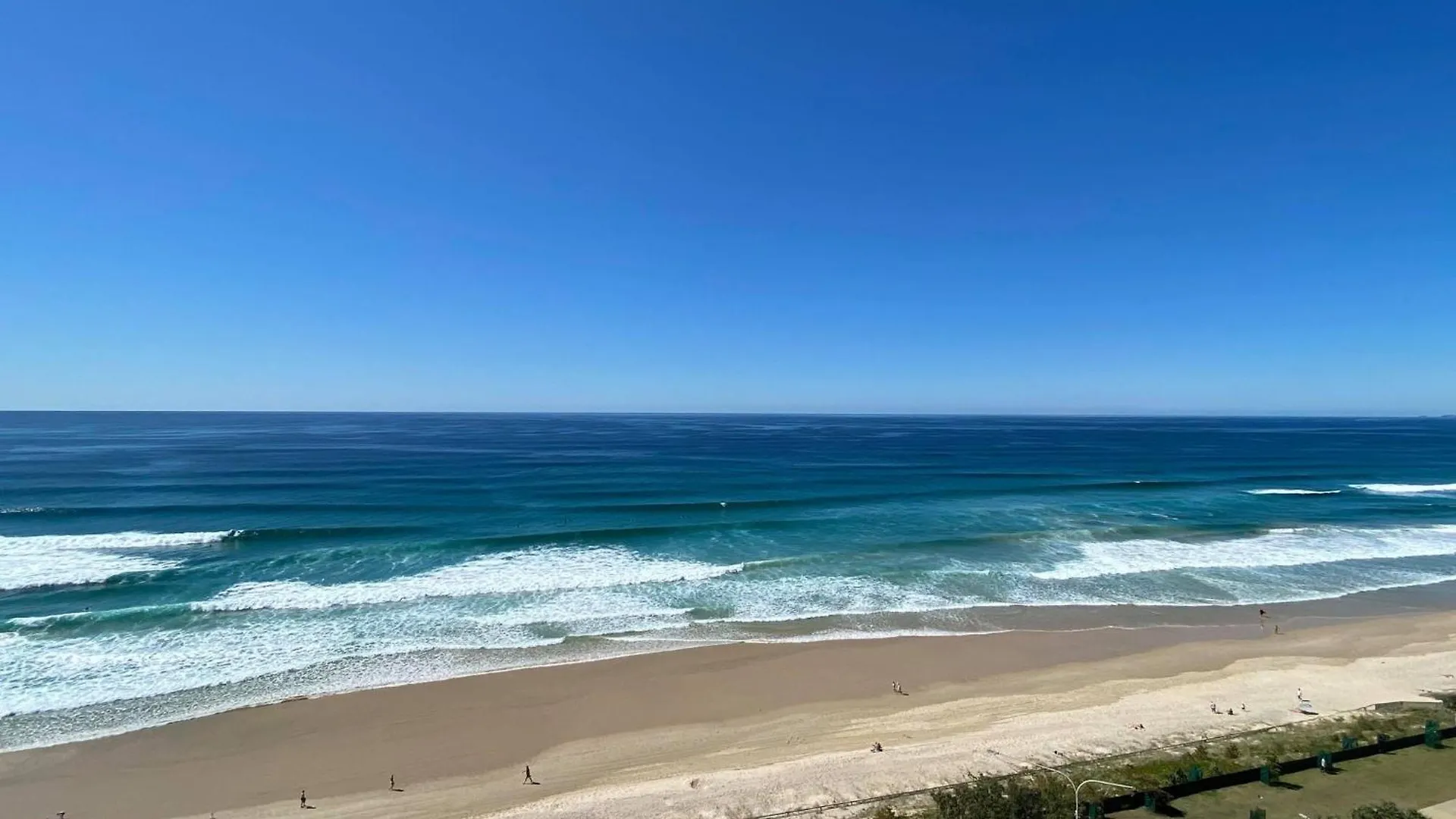 **** Aparthotel Hi Surf Beachfront Resort Apartments Gold Coast Australia