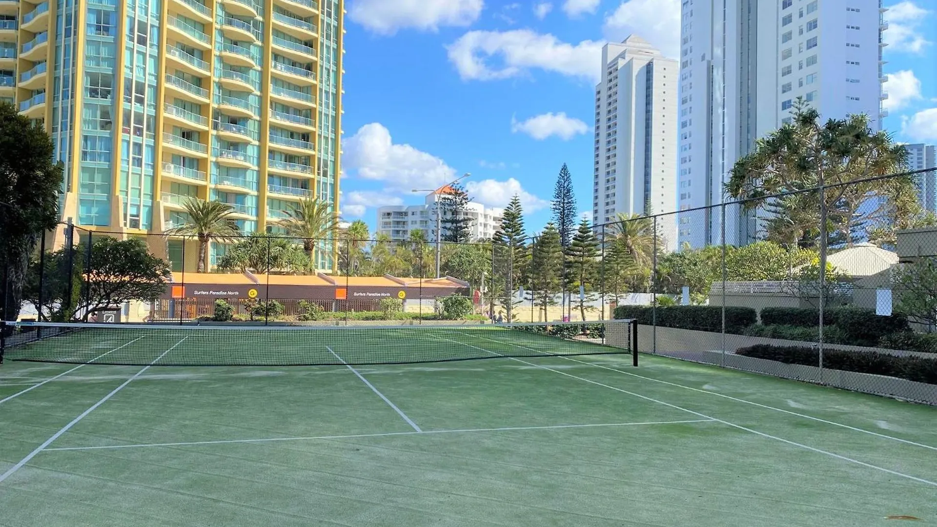 Hi Surf Beachfront Resort Apartments Gold Coast Australia