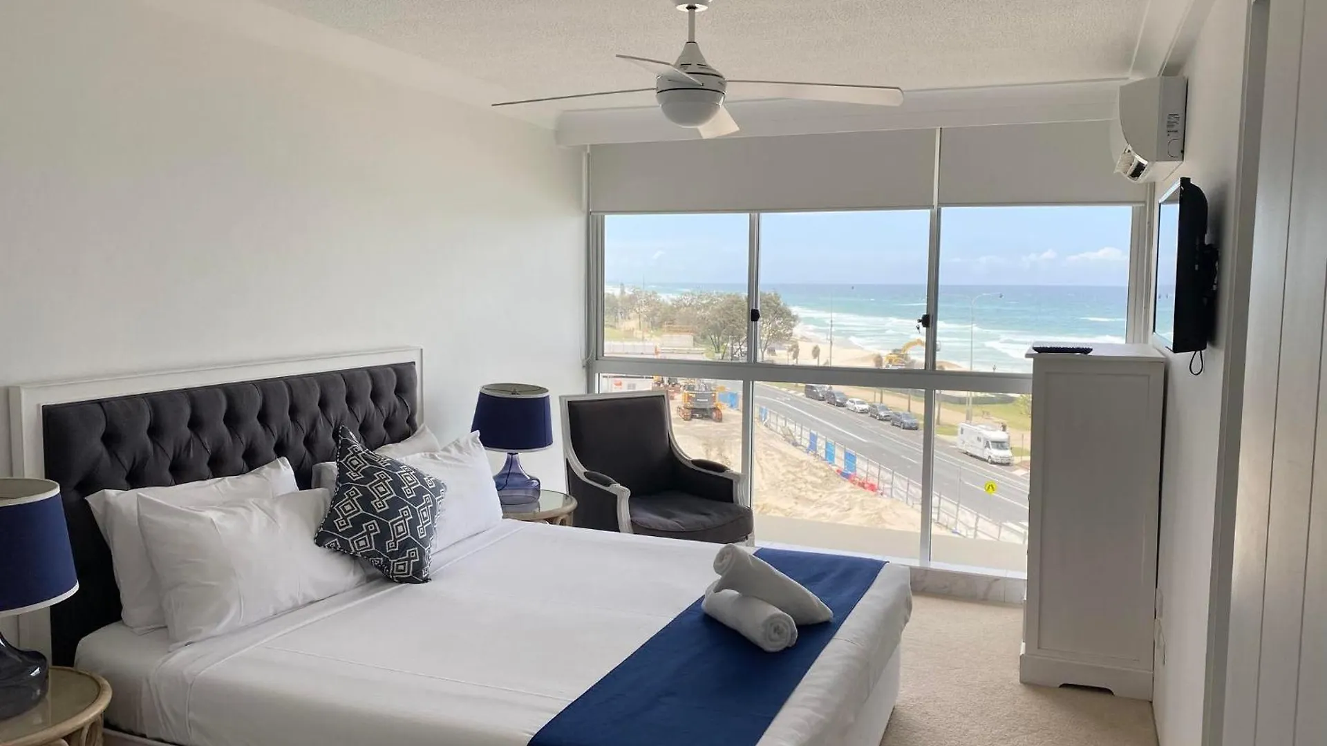 Hi Surf Beachfront Resort Apartments Gold Coast Aparthotel